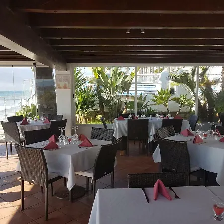 Apartamento Front Line At Dominion Beach