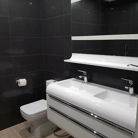 Front Line At Dominion Beach Apartment Estepona